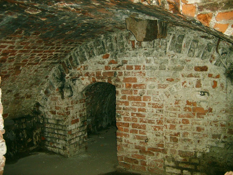 В Красноярском крае археологи наткнулись на старинное подземелье