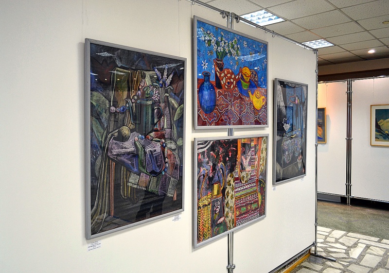 В Арт-галерее «13-А» открылась выставка пастельной живописи и графики