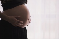 Более 3000 женщин Красноярского края получили пособие по беременности и родам