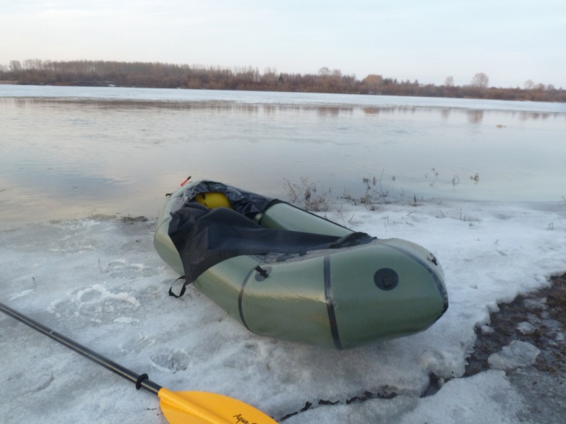 В Красноярске спасатели спасли рыбака и помогли туристке на 