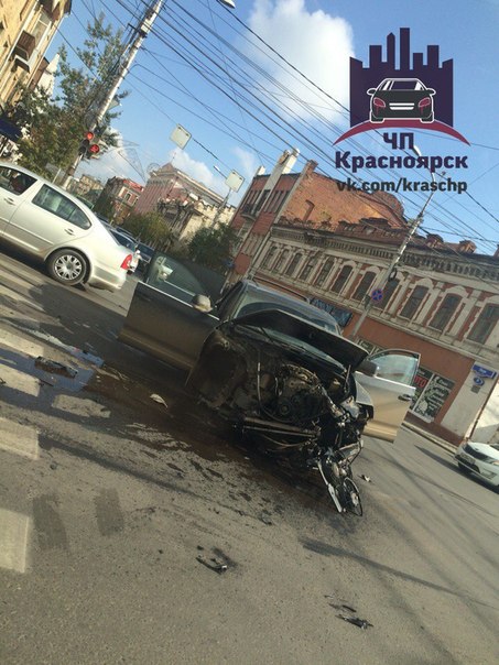 В центре Красноярска произошло крупное ДТП