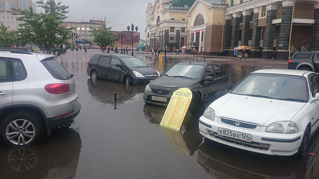 Накануне вечером Красноярск снова затопило