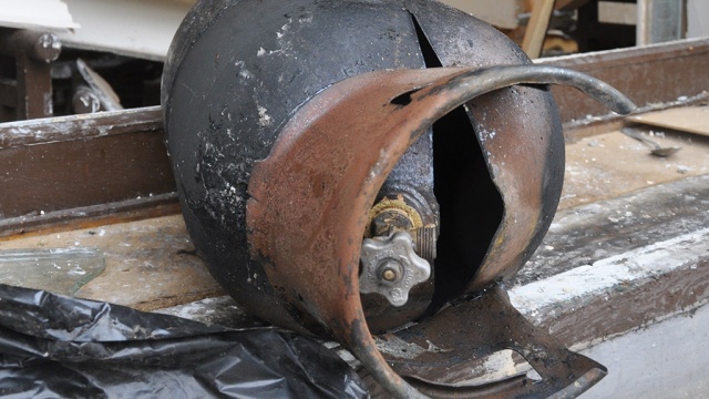 В Красноярске сотрудник МЧС предотвратили взрыв газа