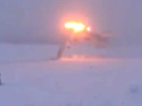 Видео падения Ту-22М3 в Оленегорске разошлось по сети