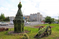 В Красноярске позеленели пушка и часовня
