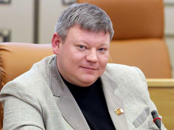 Депутат Геннадий Торгунаков передумал быть “Патриотом” и перешел к “Единороссам”