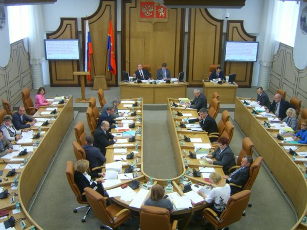 Комиссия Горсовета по ЖКХ сегодня не поддержала  сокращение бюджета Красноярска